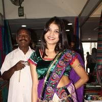 Isha Agarwal - Isha Agarwal Inaugurates Silk Of India Exhibition Photos | Picture 504010