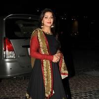 Bhumika Chawla - Celebs at Film Fare Awards 2013 Photos | Picture 516257
