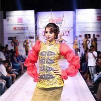 Sanjana Galrani Ramp Walk at Hyderabad Fashion Week Photos | Picture 524074