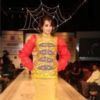 Sanjana Galrani Ramp Walk at Hyderabad Fashion Week Photos | Picture 524081