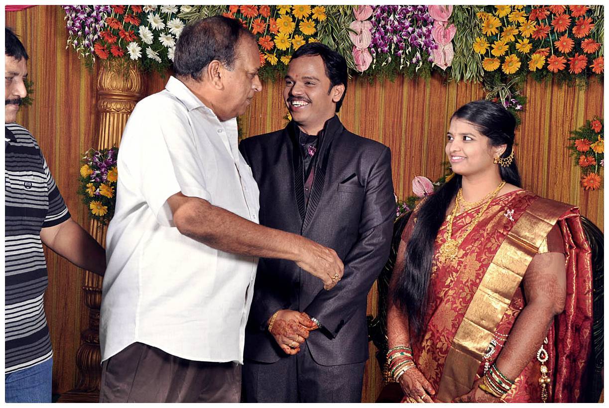 Yada krishna son sureshkumar marriage reception photos | Picture 471421