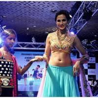 Shilpa Reddy Ramp Walk at Passionate Foundation Fashion Show Photos | Picture 477312