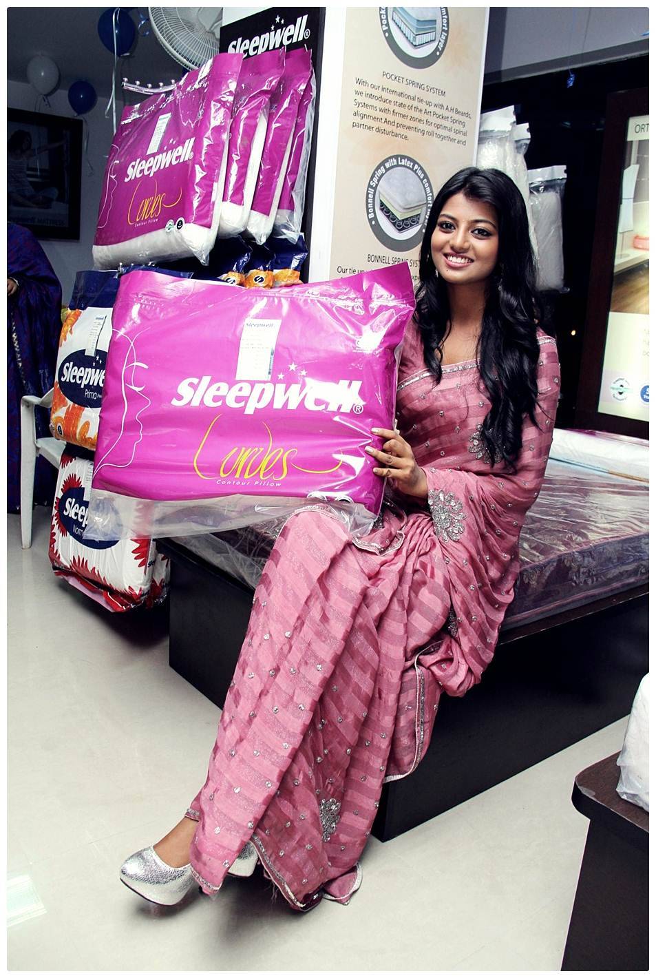 Haasika Inaugurates Sleepwell launches its Gallery in Madhapur Photos | Picture 486561