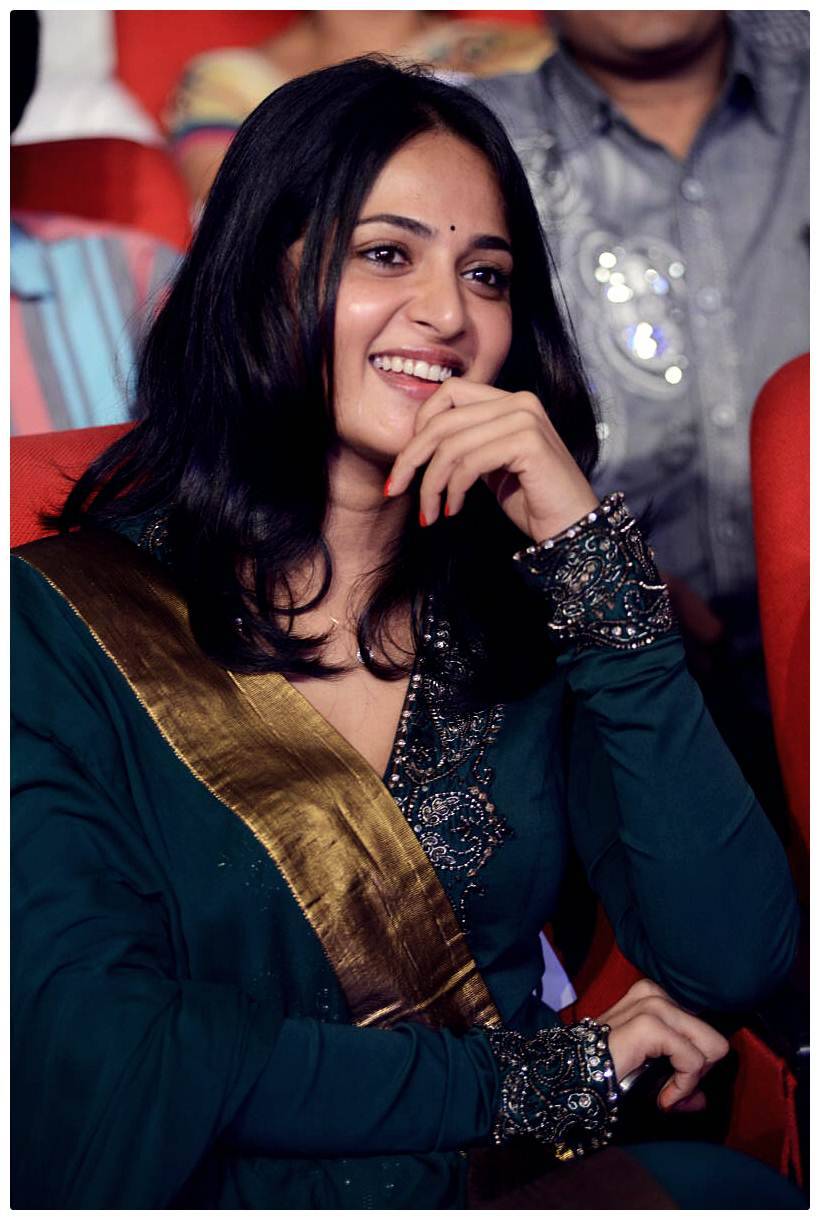 Anushka at Yamudu 2 Audio Release Function Photos | Picture 489208