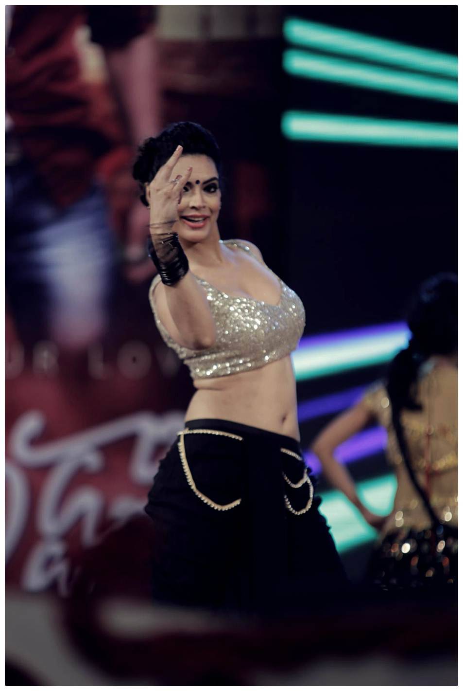 Shweta Bhardwaj Hot Dance in Adda Audio Launch Photos | Picture 488903