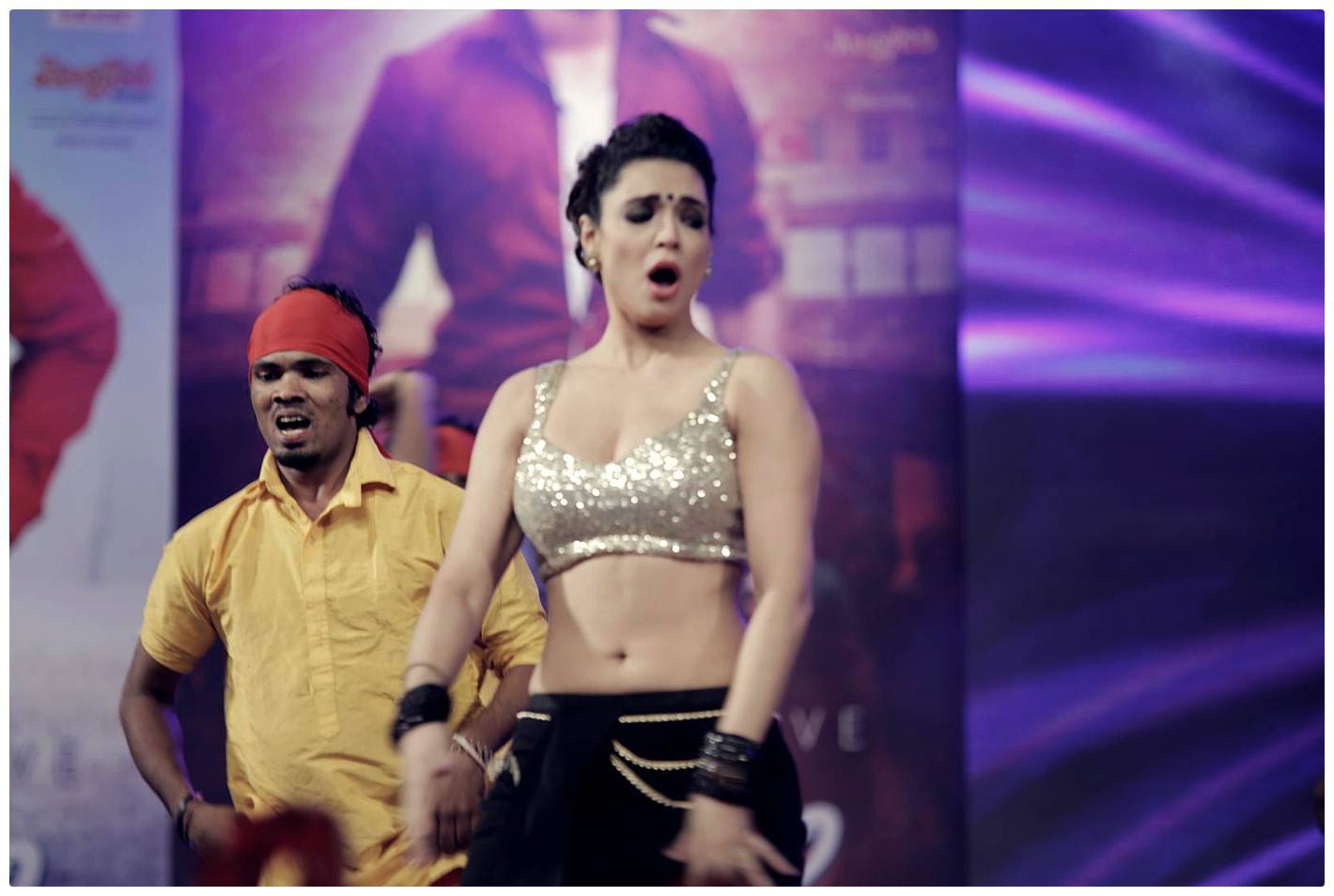 Shweta Bhardwaj Hot Dance in Adda Audio Launch Photos | Picture 488944