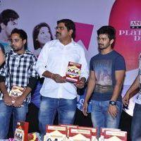 Back Bench Student Platinum Disc Function Pictures | Picture 401160