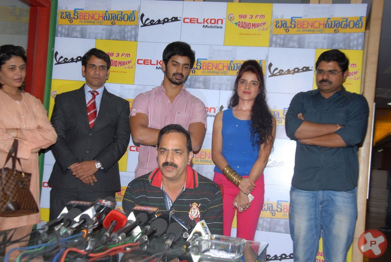 Back Bench Student Movie Team @ Radio Mirchi Pictures | Picture 404827