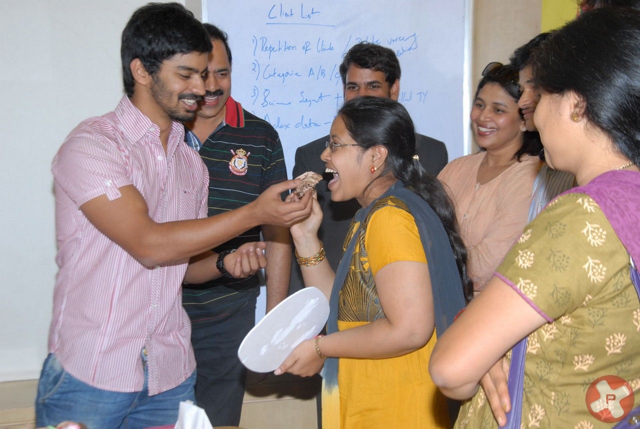 Back Bench Student Movie Team @ Radio Mirchi Pictures | Picture 404887