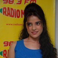 Piaa Bajpai at Radio Mirchi on Back Bench Student Promotion Pictures | Picture 405043