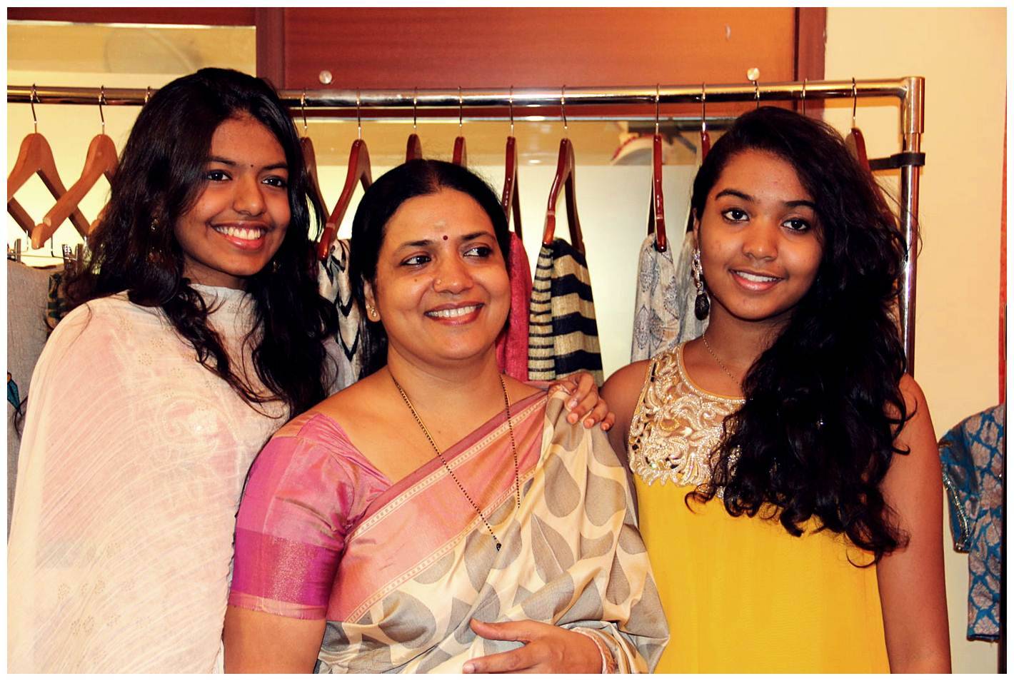 Jeevitha Rajsekhar launches ishaanvi fashion lounge photos | Picture 456569