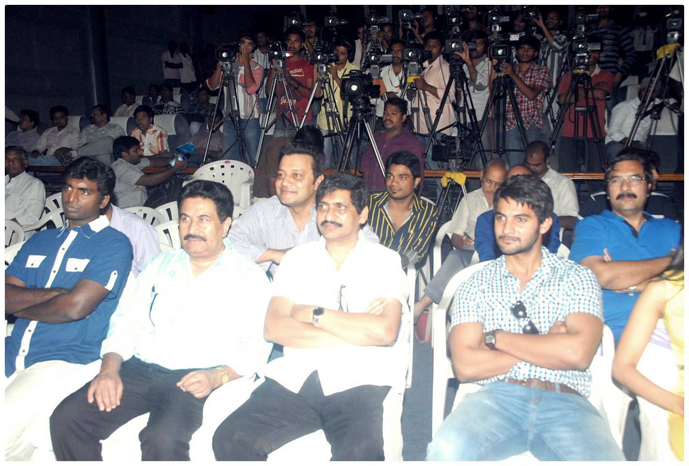 Ruff (Rough) Movie Logo Launch Photos | Picture 461900