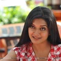 Vimala Raman in Jeans New Hot Photos | Picture 559290