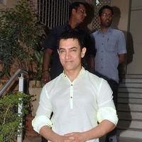 Aamir Khan interacts with the media - Photos | Picture 196953