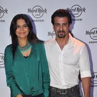 Launch party of Hard Rock Cafe Photos
