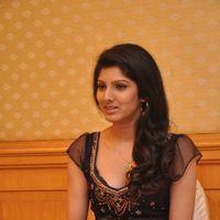 Joshna Interview for Marupadiyum Oru Kadhal Movie - Pictures | Picture 212862