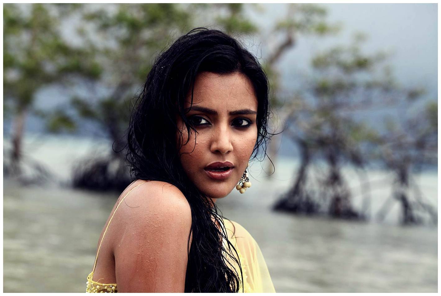 Priya Anand - Ethir Neechal New Stills | Picture 445520