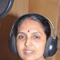 Kudanthai Sisters K Manjula sings for Nilavil Mazhai Pictures | Picture 387805
