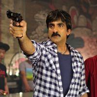 Ravi Teja - Devudu Chesina Manushulu Movie Latest Stills | Picture 249324