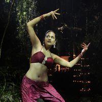 Shraddha Das - Punnami Ratri Movie Hot Stills | Picture 252910