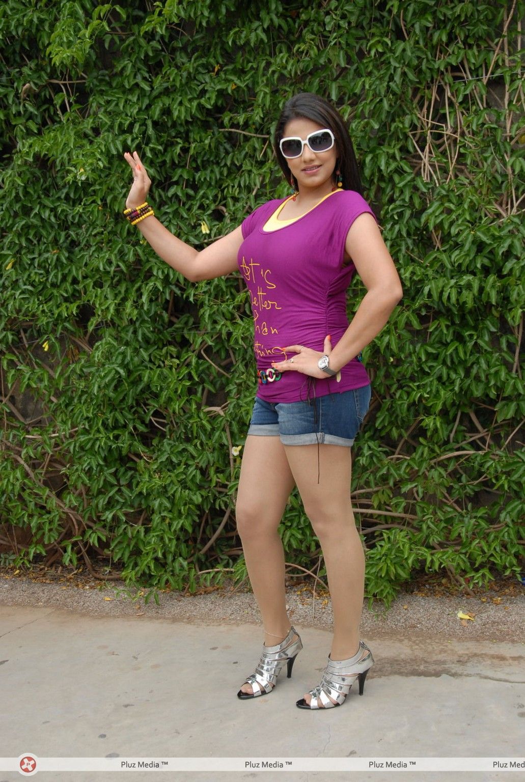 Shivani Hot Stills at Baja Bhajantrilu Movie Press Meet | Picture 257410