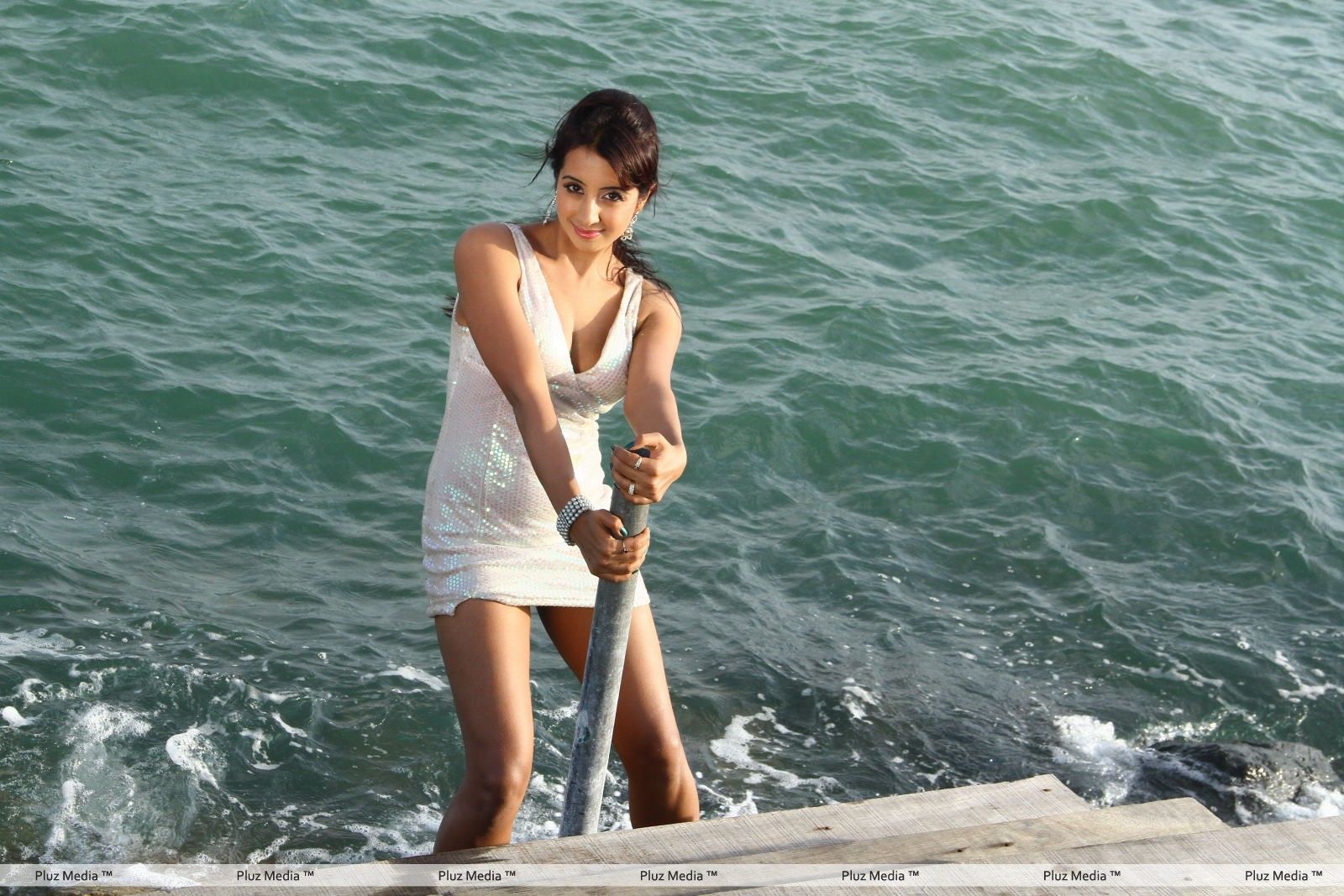 Sanjjanna Galrani - Jagan Nirdoshi Movie Hot Stills | Picture 262147