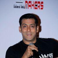 Salman Khan - Salman Khan Promotes Dabangg 2 at Park Hotel Stills