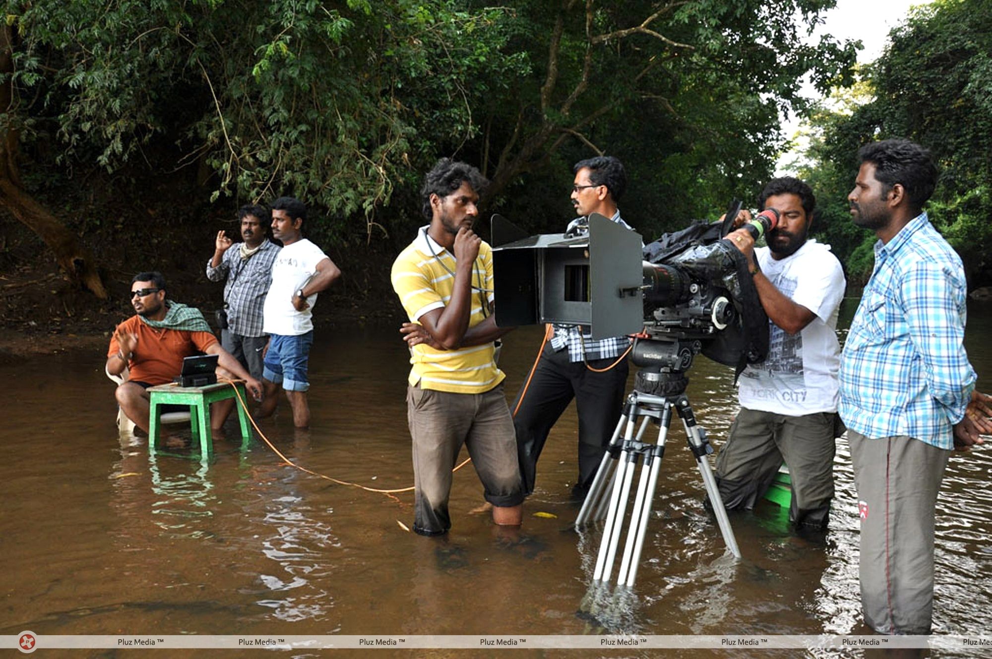 Gajaraju Telugu Movie Working Stills | Picture 345029