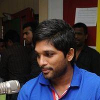 Allu Arjun - Julayi Movie Team At Radio Mirchi - Photos