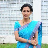 Asha Saini Saree Stills at Akasamlo Sagam Movie Press Meet | Picture 225917
