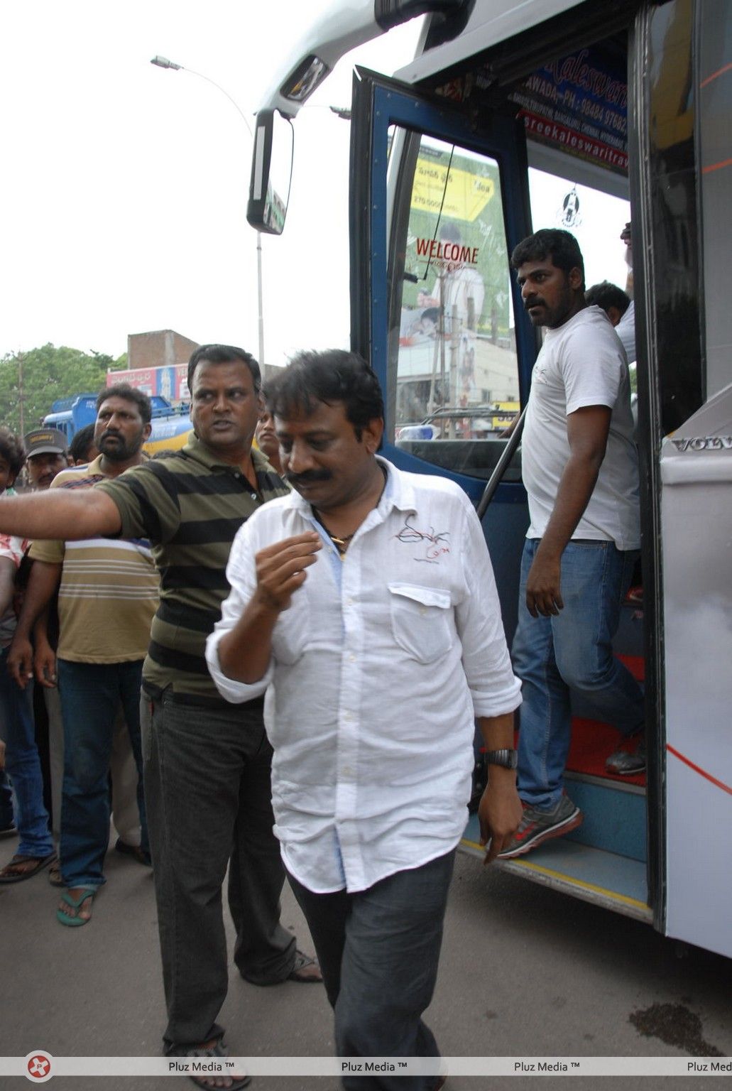 Nani, Sudeep, SS Rajamouli at Eega Success Tour Pictures | Picture 228692