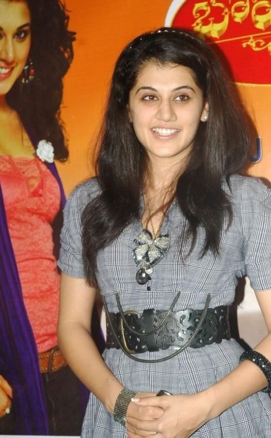 Tapsee at Bommarillu Farms Group Villas Photos | Picture 228226