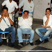 Tollywood Cricket Star Spotted at Vizag Airport - Stills | Picture 230404