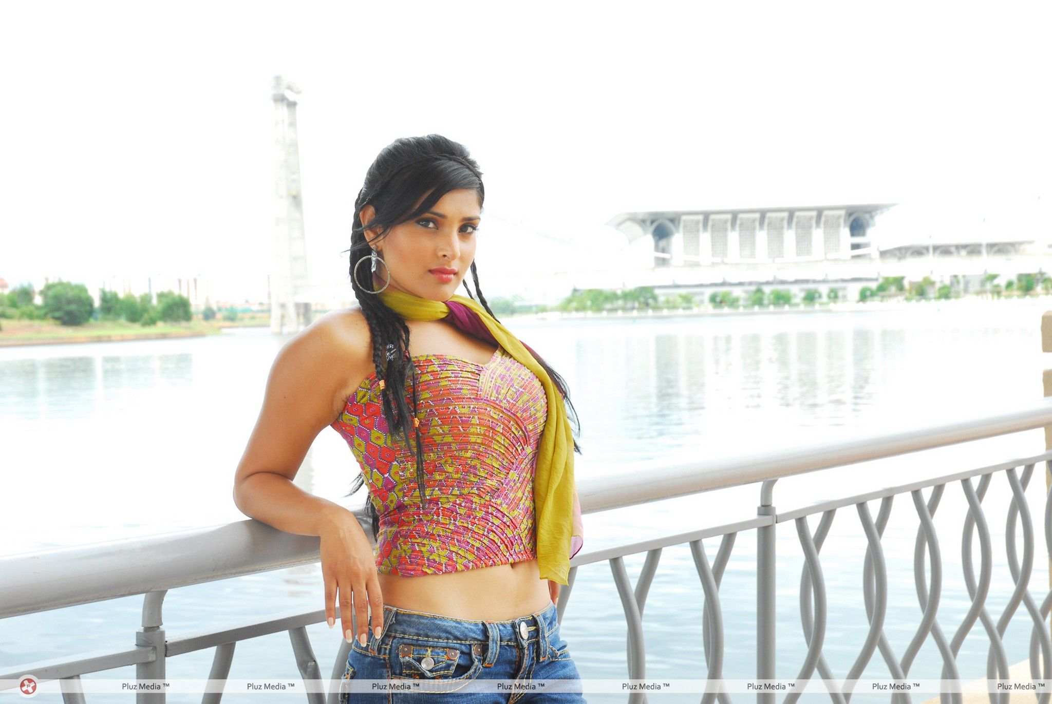 Ramya aka Divya Spandana - Kicha Movie Stills | Picture 232174
