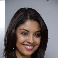Richa Gangopadhyay Inaugurates Naturals Family Spa And Salon - Pictures | Picture 212799