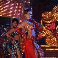 Parvathi Melton Hot in Poovai Poovai Song - Stills | Picture 174912