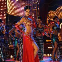 Parvathi Melton Hot in Poovai Poovai Song - Stills | Picture 174914