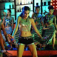 Parvathi Melton Hot in Poovai Poovai Song - Stills | Picture 174934