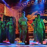 Parvathi Melton Hot in Poovai Poovai Song - Stills