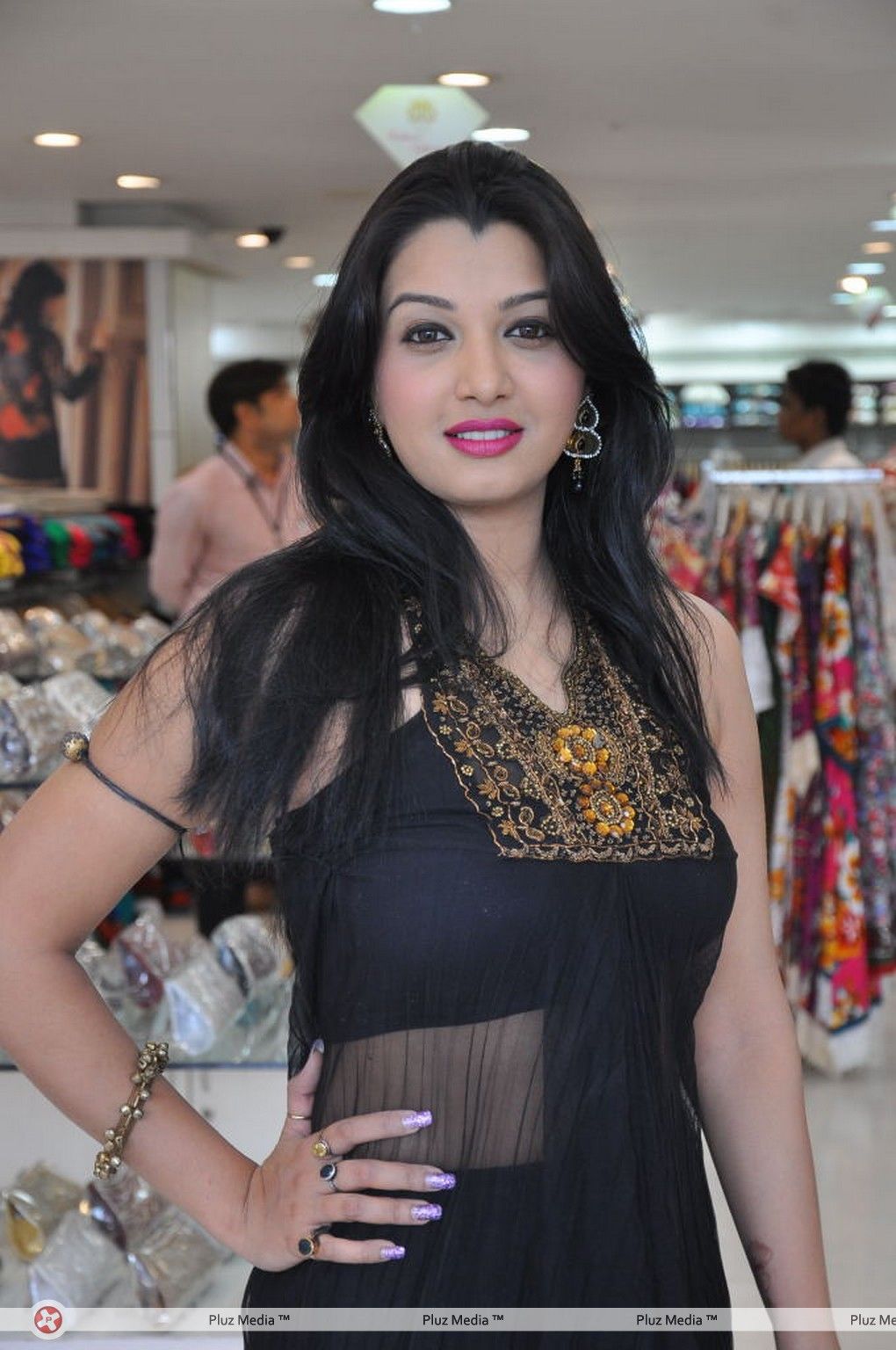 Siddhie at Neerus Kohinoor Collection Launch Stills | Picture 197568