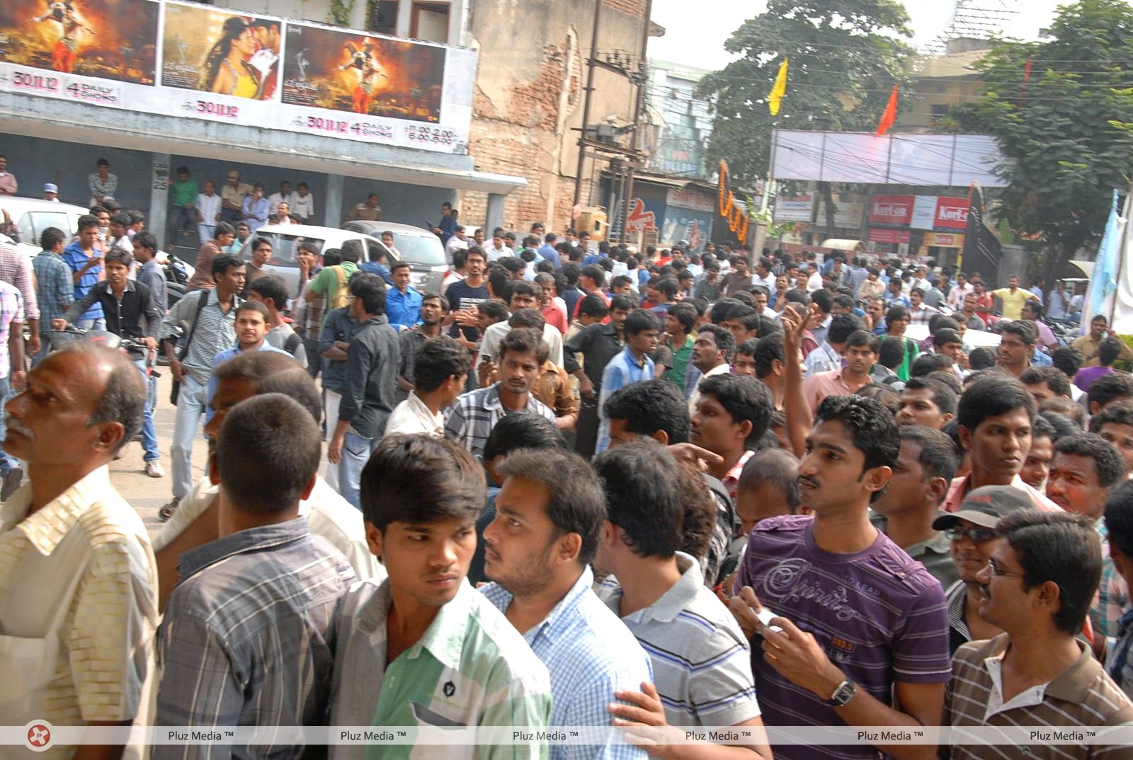 Krishnam Vande Jagadgurum Movie Hungama in X Roads Photos | Picture 329749