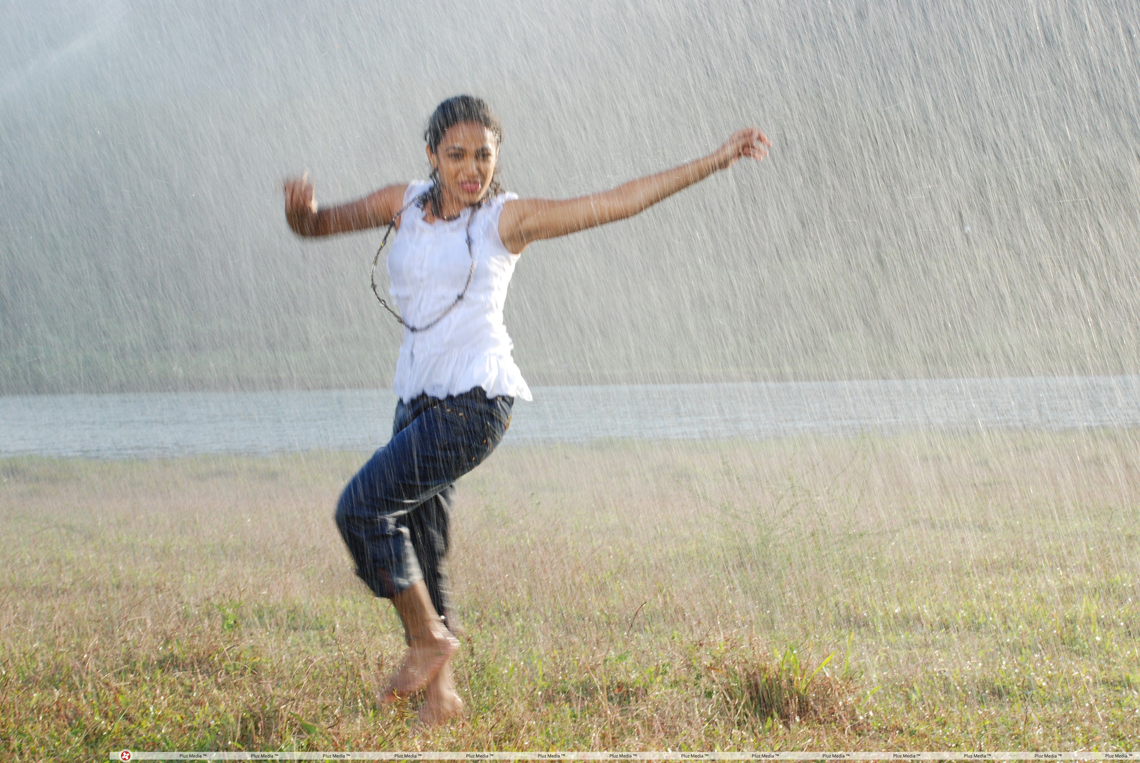 Nithya Menon - Nithya Telugu Movie Stills | Picture 290140