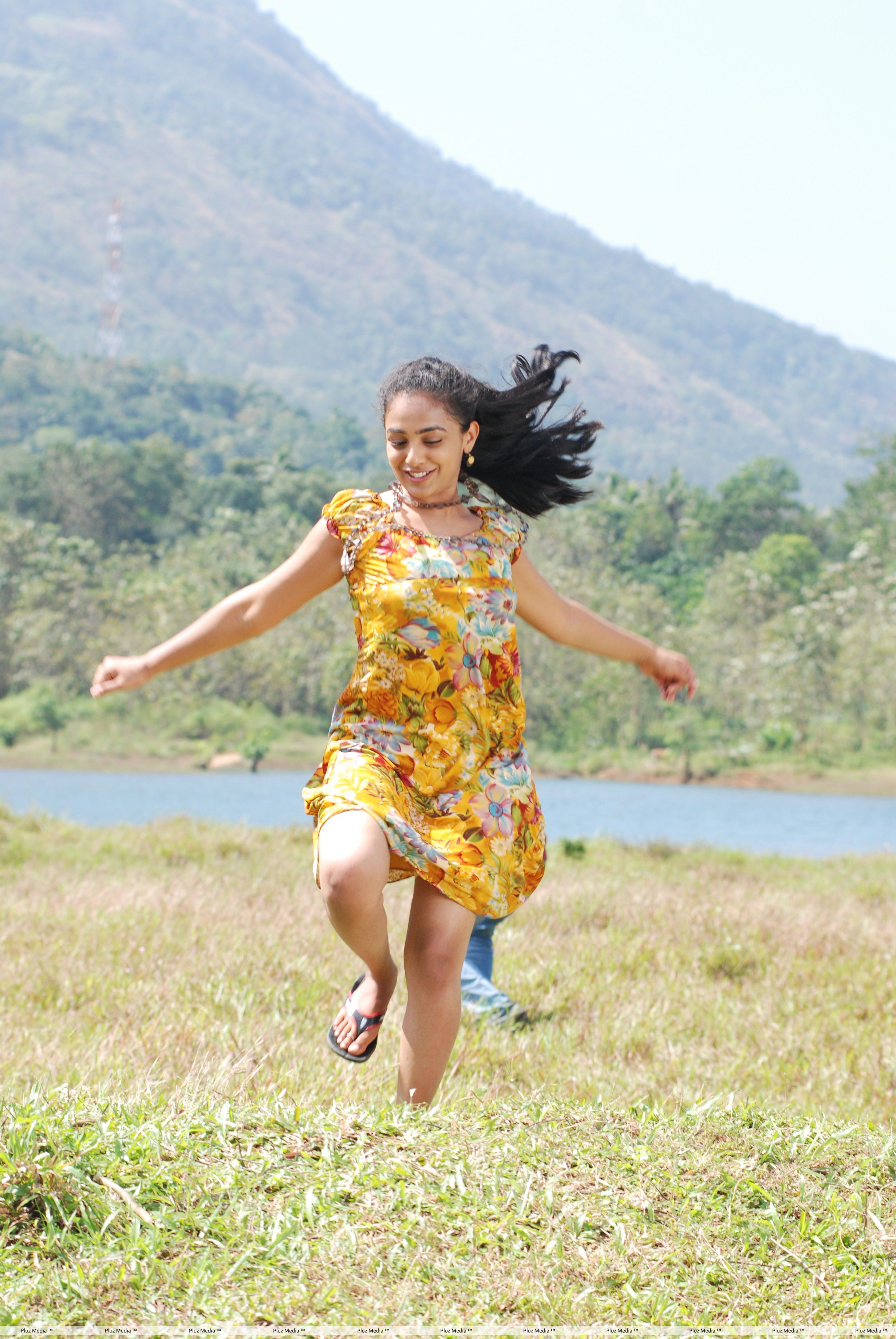 Nithya Menon - Nithya Telugu Movie Stills | Picture 290146