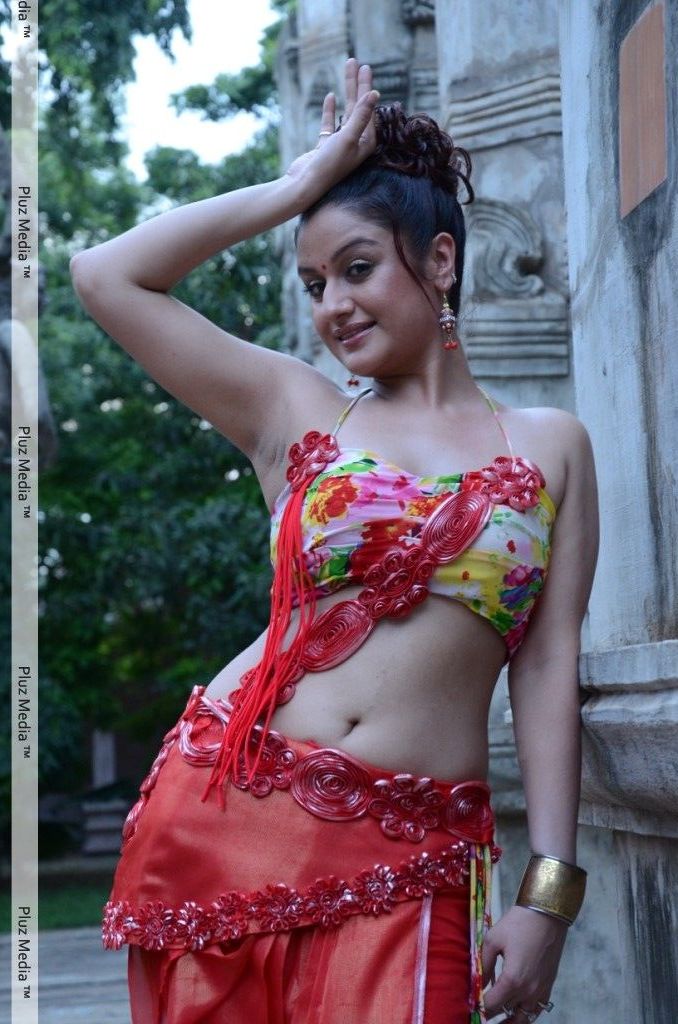 Sonia Agarwal - Kathanayaki Movie Spicy Stills | Picture 291307