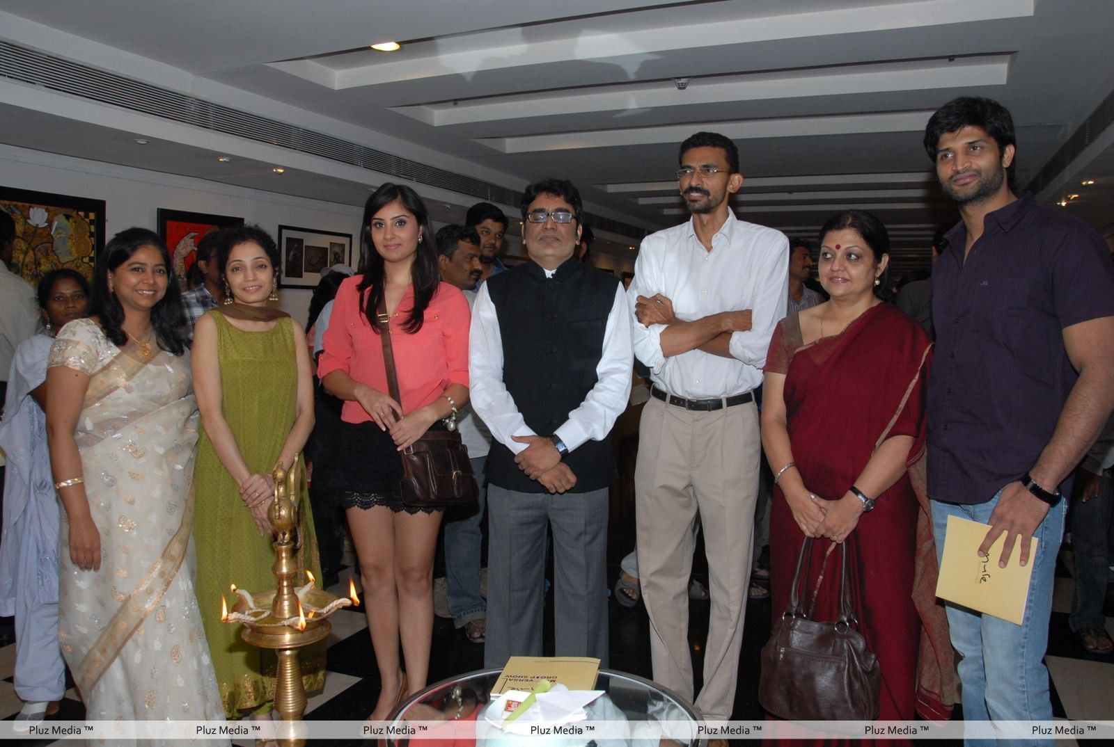 Celebs at Muse Art Gallery - Photos | Picture 291482