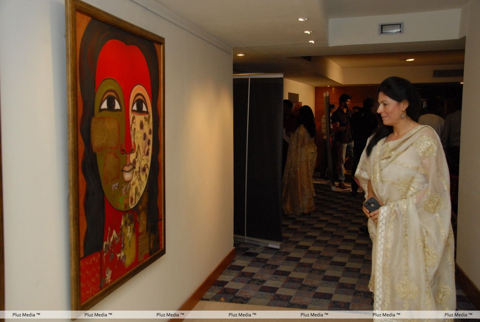 Celebs at Muse Art Gallery - Photos | Picture 291496
