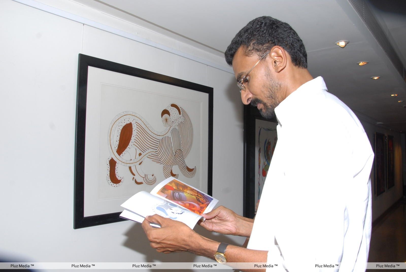 Sekhar Kammula - Celebs at Muse Art Gallery - Photos | Picture 291562