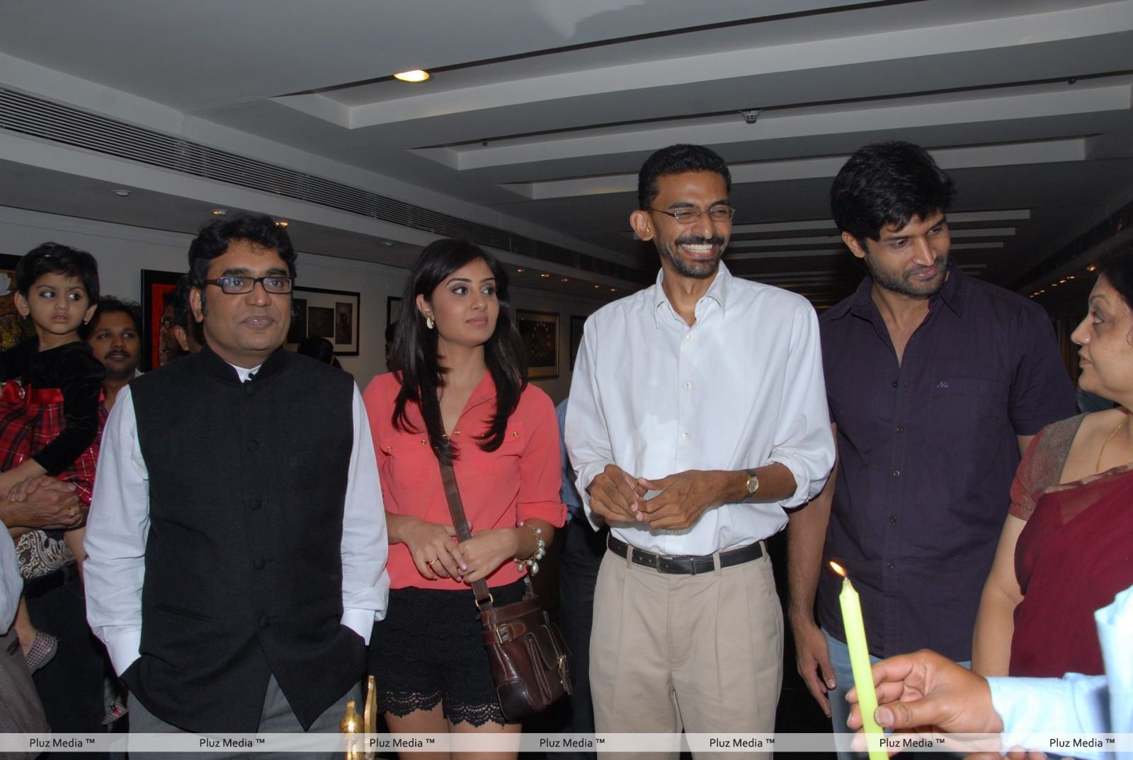 Celebs at Muse Art Gallery - Photos | Picture 291566