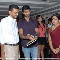 Celebs at Muse Art Gallery - Photos | Picture 291494
