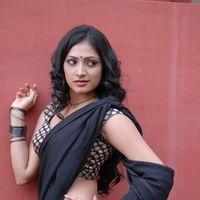 Haripriya Hot Saree Pictures | Picture 299021